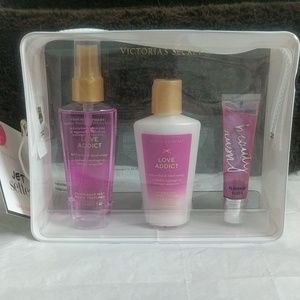 Victoria's Secret Jet Setter Travel Pack